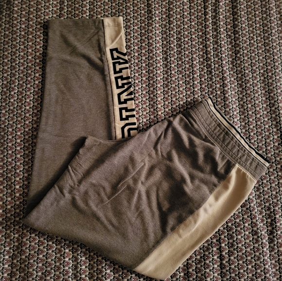 Vs pink sweatpants size large. - Picture 2 of 11